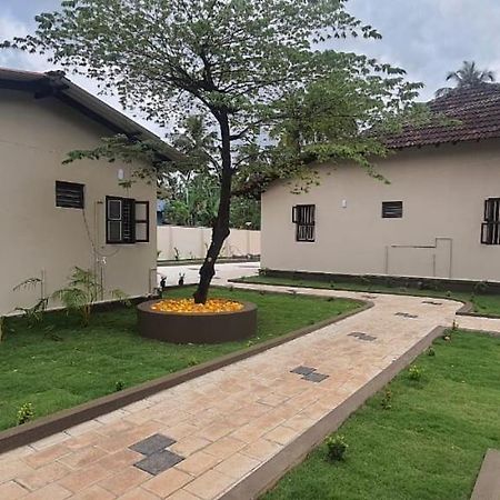 Coastal Hideoout Family Cottages Malpe Exterior photo