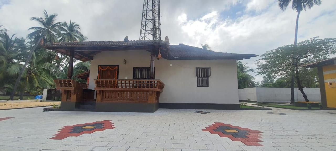 Coastal Hideoout Family Cottages Malpe Exterior photo